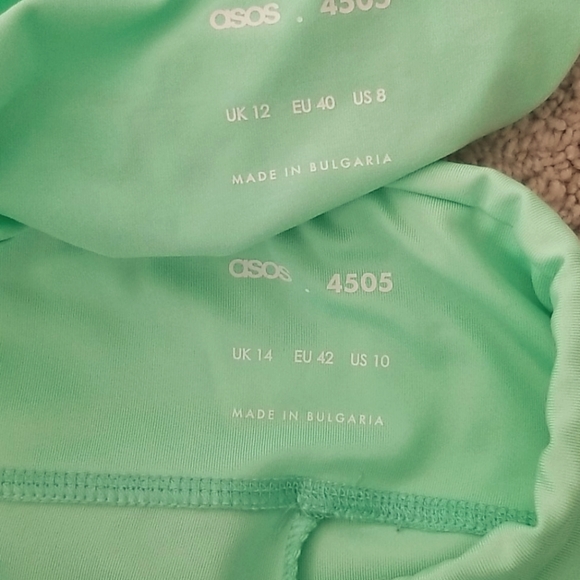 Bike shorts and tank set - Picture 5 of 5